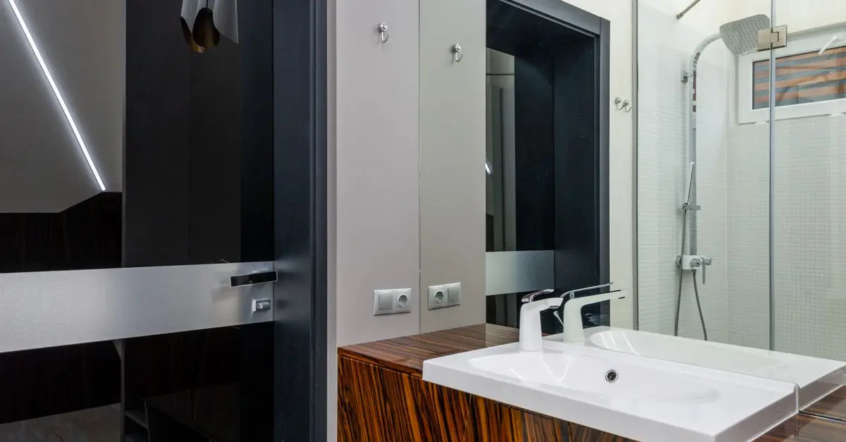 Comment choisir un robinet adapté à votre salle de bain à Paris