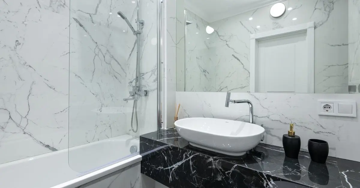 Comment choisir un robinet adapté à votre salle de bain